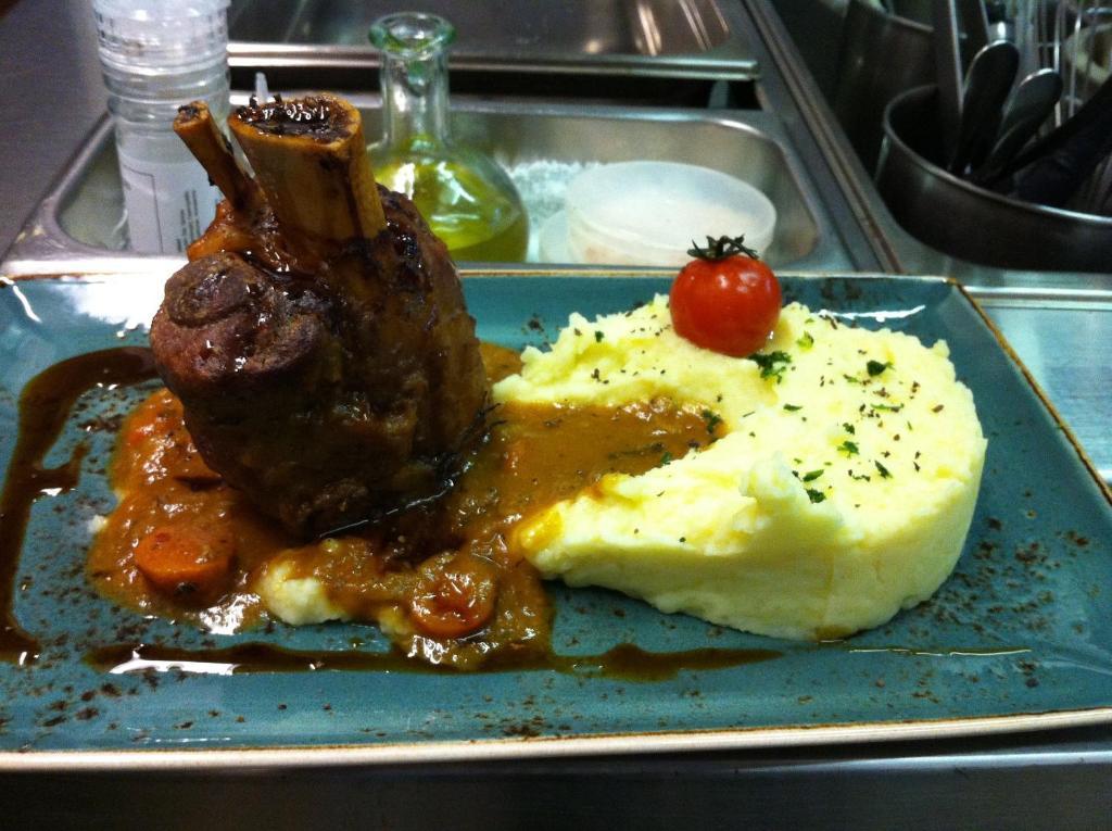 Osteria Ticino By Ketty & Tommy Hotel Ascona Bagian luar foto
